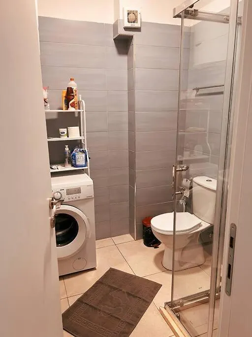 Apartament Sea La Vie Beachfront Shëngjin 0*,